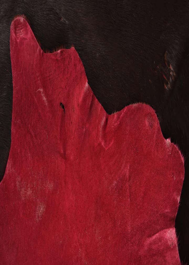 4' x 4' 10 Cowhide Freeform Rug