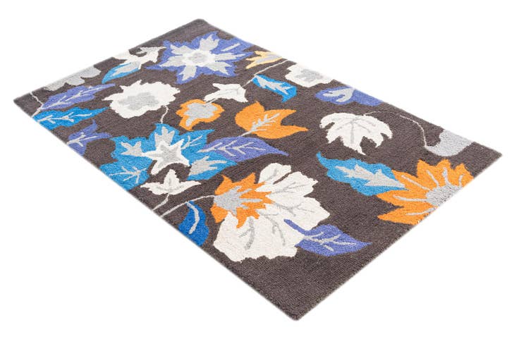 Detail image of 3' 1 x 5' Agra Rug