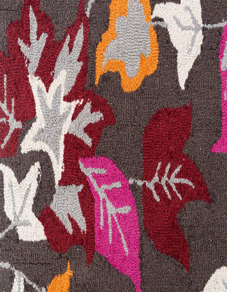 Detail image of 3' x 5' Agra Rug