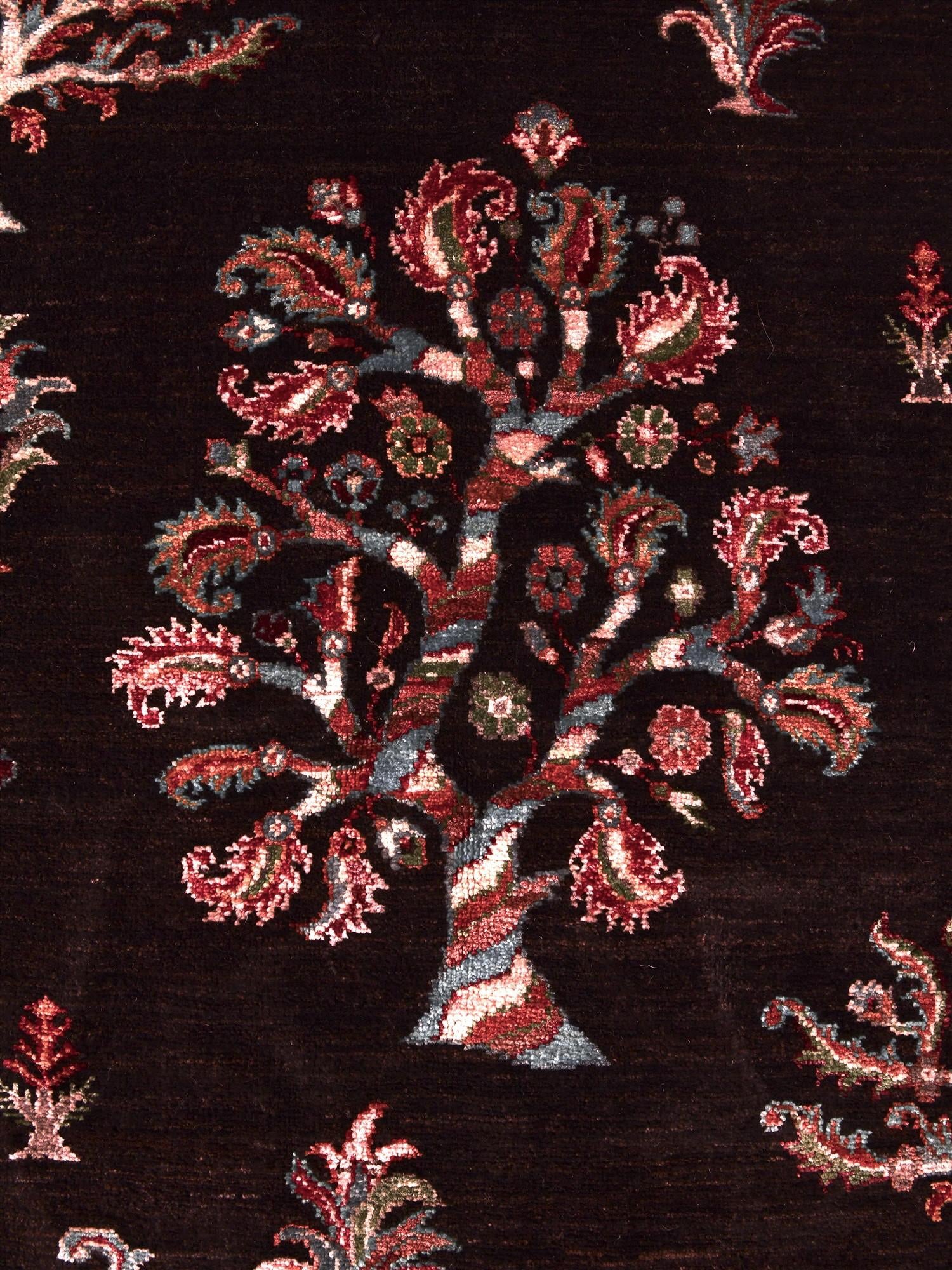 4' 11 x 6' 8 Hand Knotted Ariana Ziegler Rug