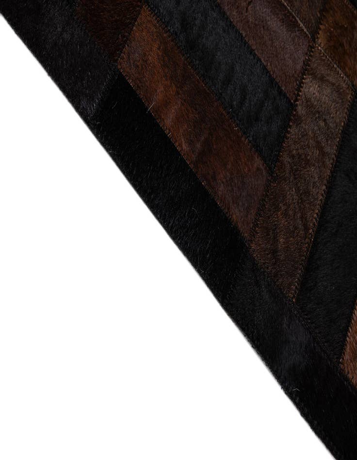 Detail image of 8' 2 x 10' Cowhide - Patchwork Rug