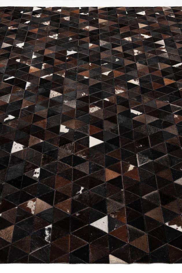 Detail image of 8' x 9' 9 Cowhide - Patchwork Rug