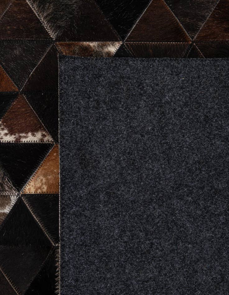 Detail image of 8' x 9' 9 Cowhide - Patchwork Rug