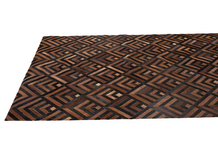 Detail image of 5' 1 x 7' 11 Cowhide - Patchwork Rug
