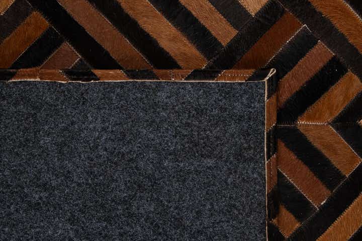 5' 1 x 7' 11 Cowhide - Patchwork Rug