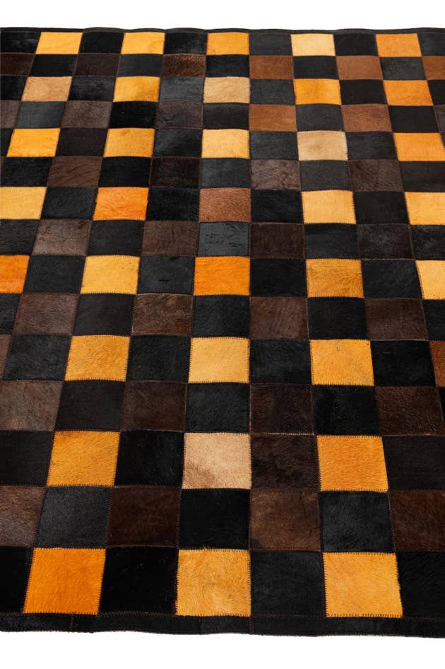 Detail image of 5' 2 x 8' Cowhide - Patchwork Rug