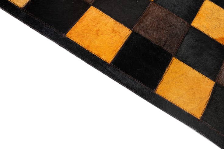 Detail image of 5' 2 x 8' Cowhide - Patchwork Rug