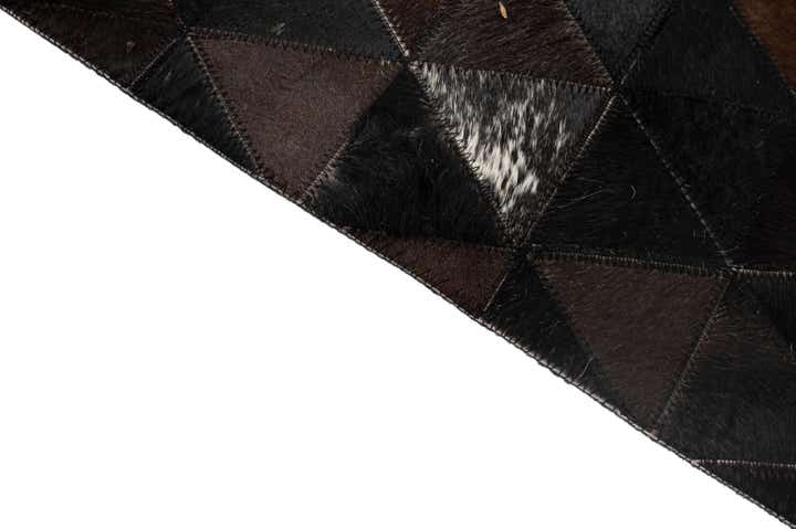 4' 11 x 7' 11 Cowhide - Patchwork Rug