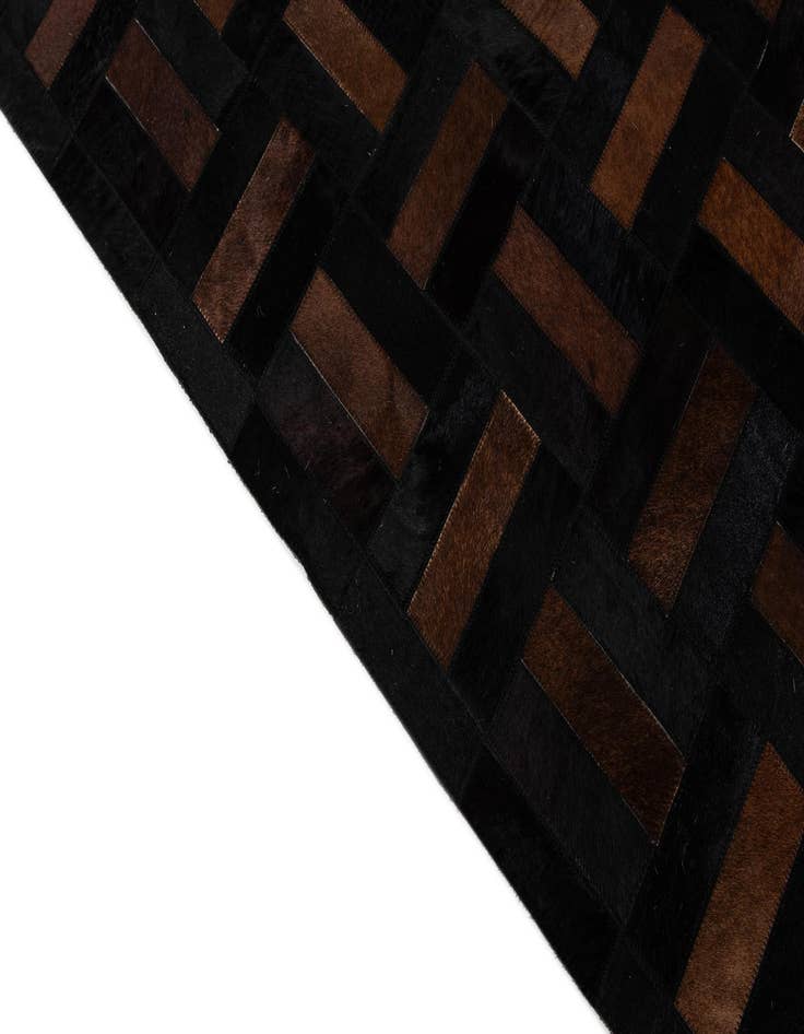 Detail image of 5' 3 x 8' 2 Cowhide - Patchwork Rug