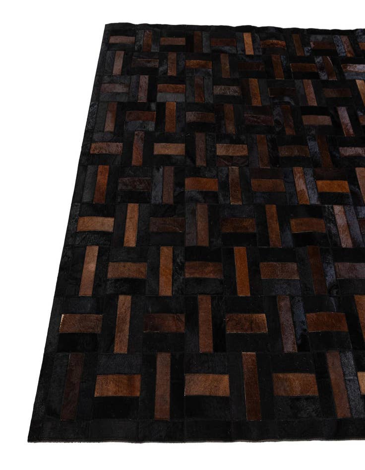Detail image of 5' 1 x 8' 1 Cowhide - Patchwork Rug