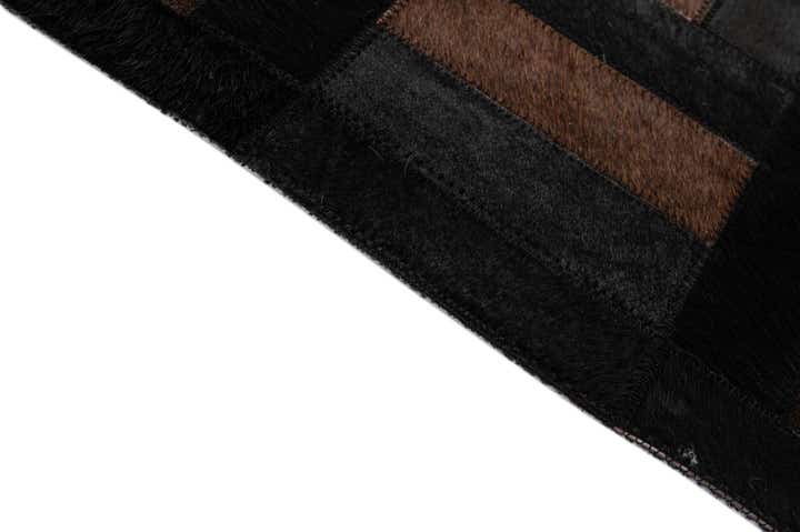 5' 2 x 8' Cowhide - Patchwork Rug