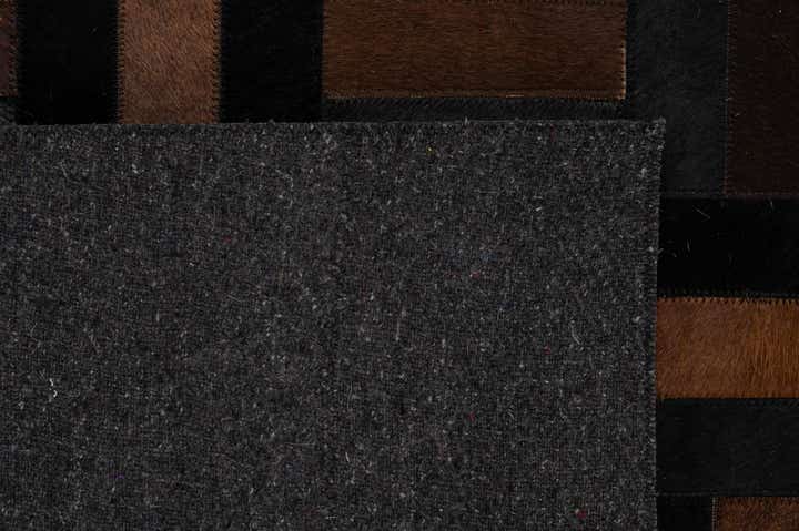 5' 2 x 8' Cowhide - Patchwork Rug