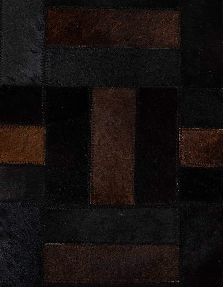 Detail image of 5' 3 x 8' 2 Cowhide - Patchwork Rug
