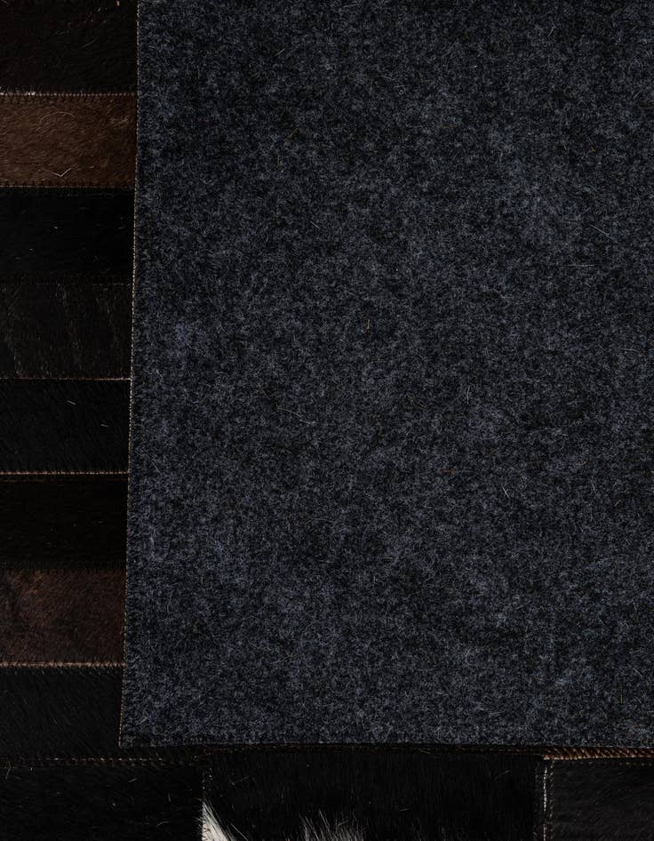 Detail image of 4' 11 x 8' Cowhide - Patchwork Rug