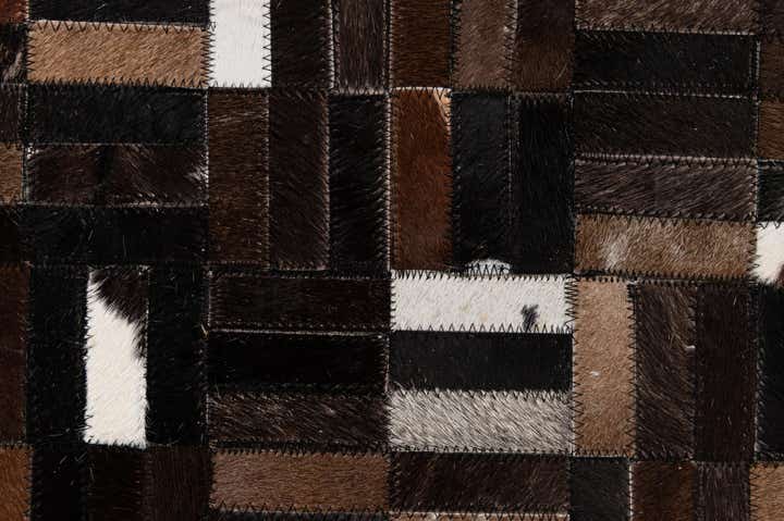 5' 1 x 8' Cowhide - Patchwork Rug