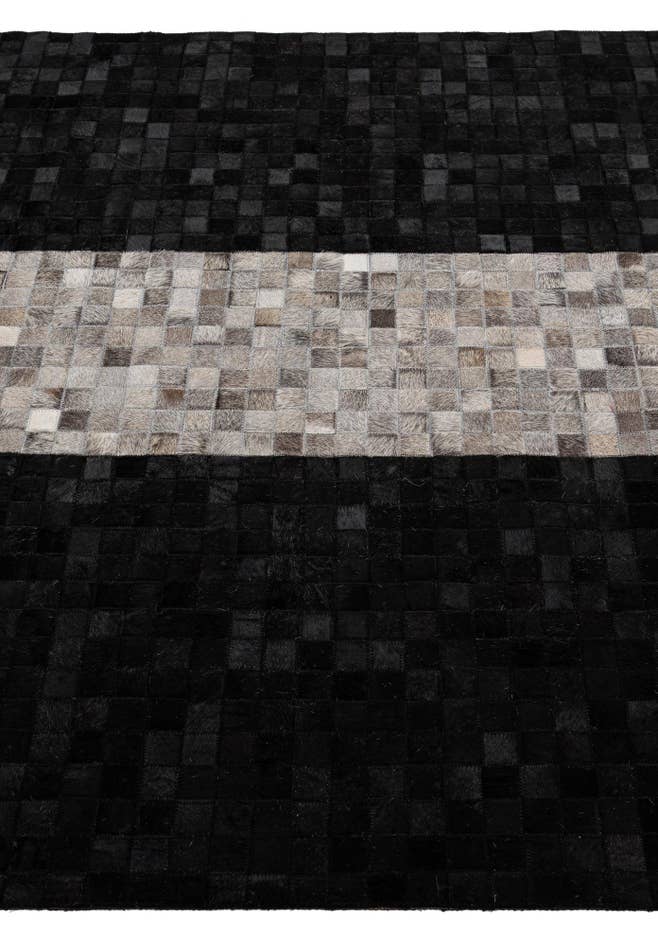 Detail image of 5' x 8' Cowhide - Patchwork Rug