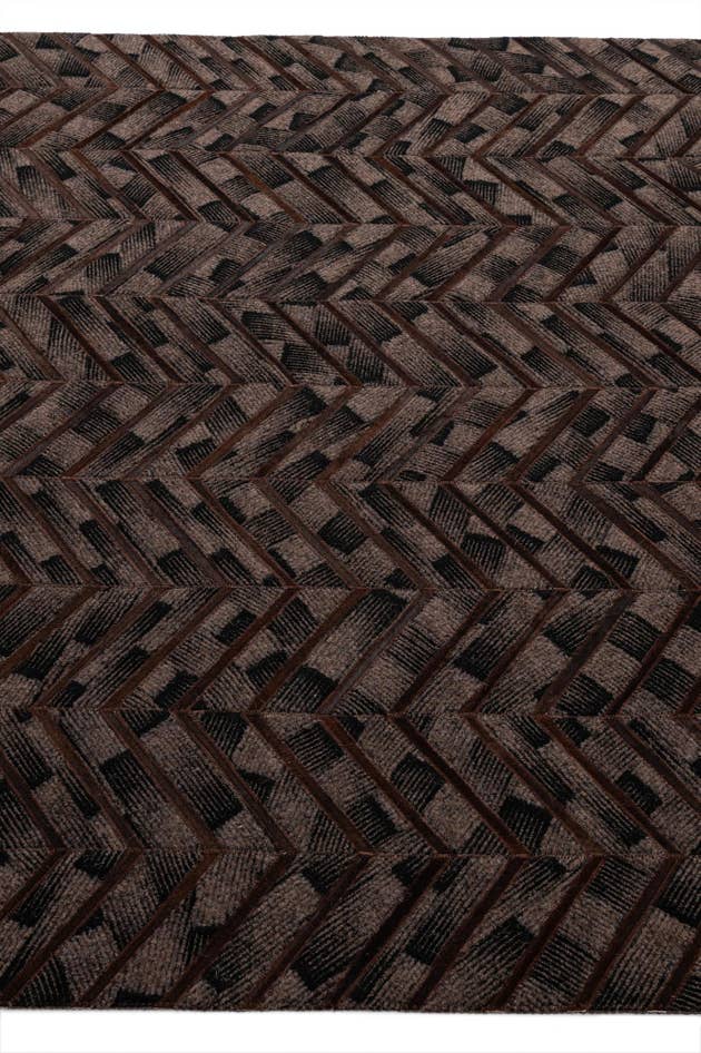 Detail image of 4' 11 x 7' 11 Cowhide - Patchwork Rug