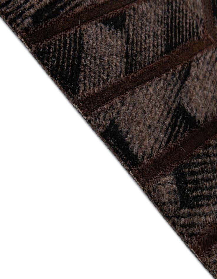 Detail image of 4' 11 x 7' 11 Cowhide - Patchwork Rug