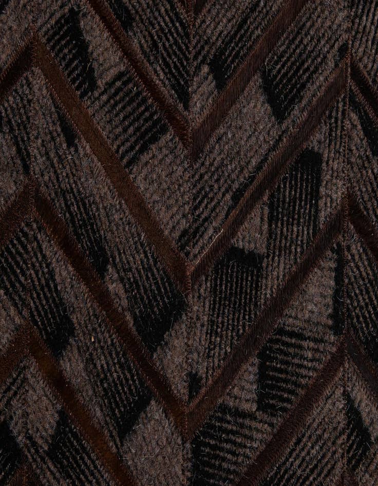 Detail image of 4' 11 x 7' 11 Cowhide - Patchwork Rug