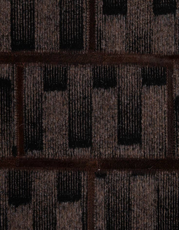 Detail image of 5' 1 x 7' 8 Cowhide - Patchwork Rug