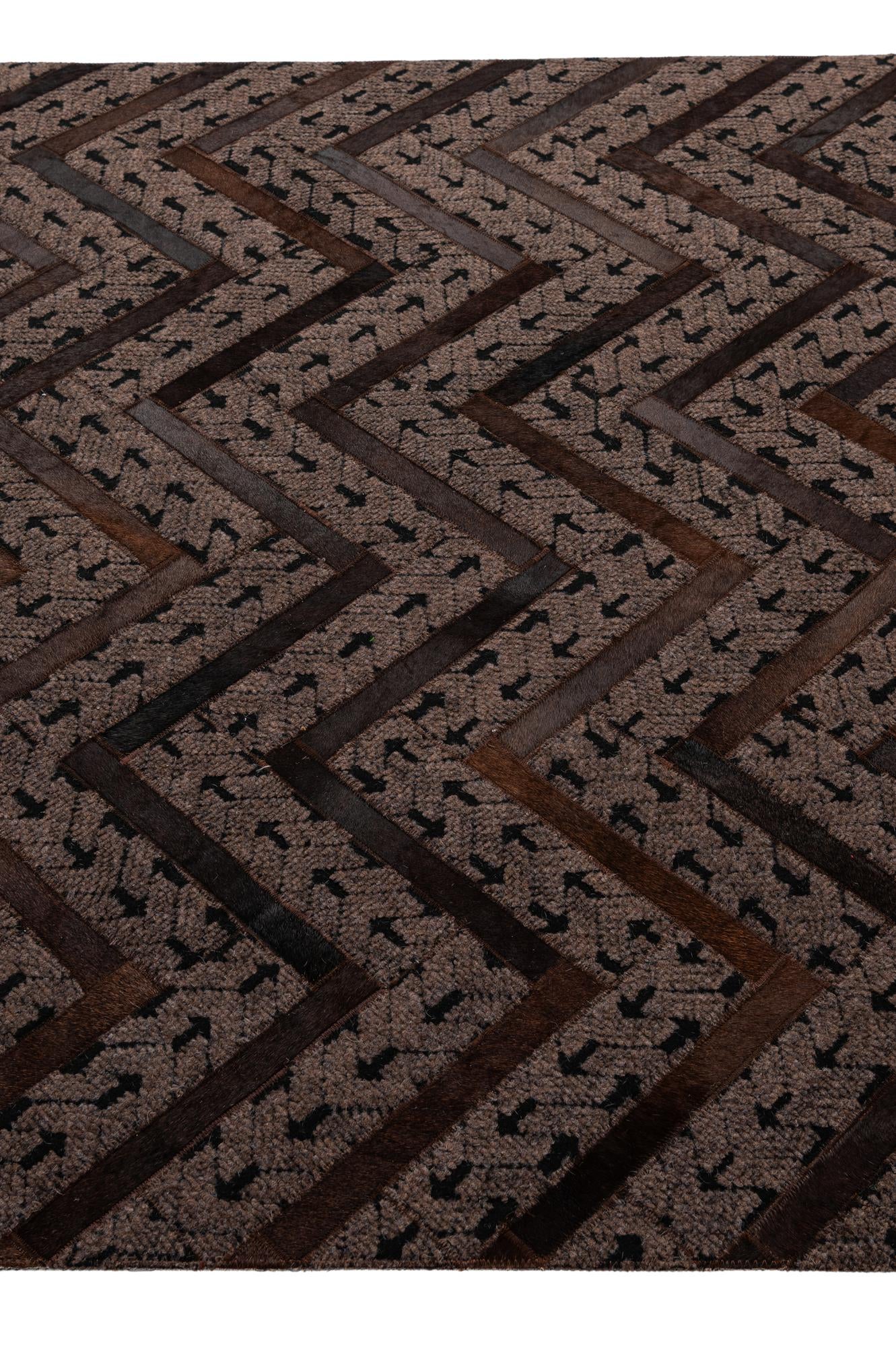 4' 11 x 7' 11 Cowhide - Patchwork Rug