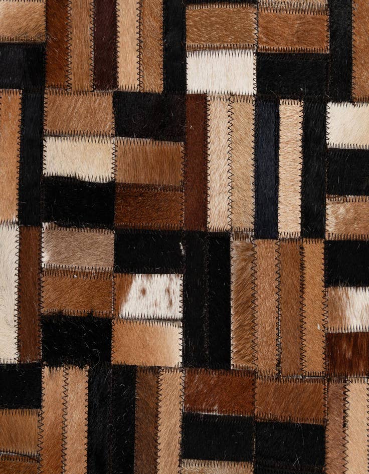 Detail image of 4' 11 x 7' 11 Cowhide - Patchwork Rug