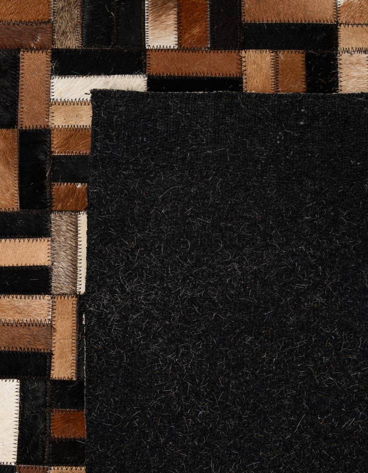 Detail image of 4' 11 x 7' 11 Cowhide - Patchwork Rug