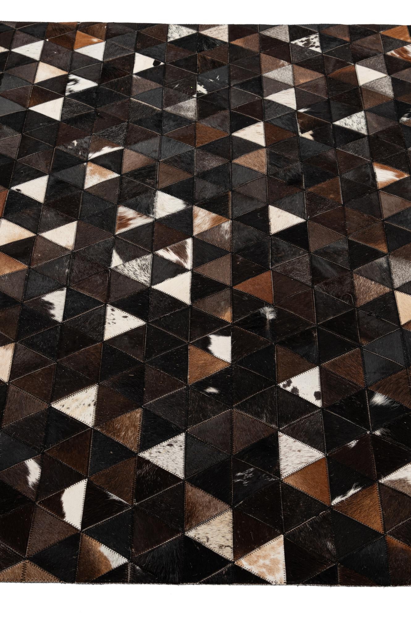 5' 1 x 8' Cowhide - Patchwork Rug