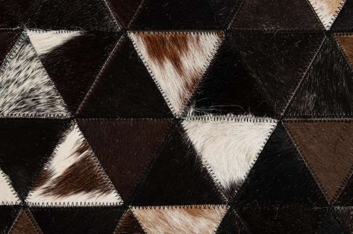 5' 1 x 8' Cowhide - Patchwork Rug