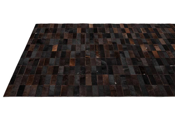 Detail image of 5' x 7' 11 Cowhide - Patchwork Rug