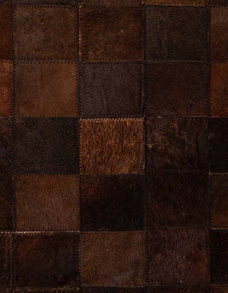 Detail image of 5' 2 x 8' Cowhide - Patchwork Rug