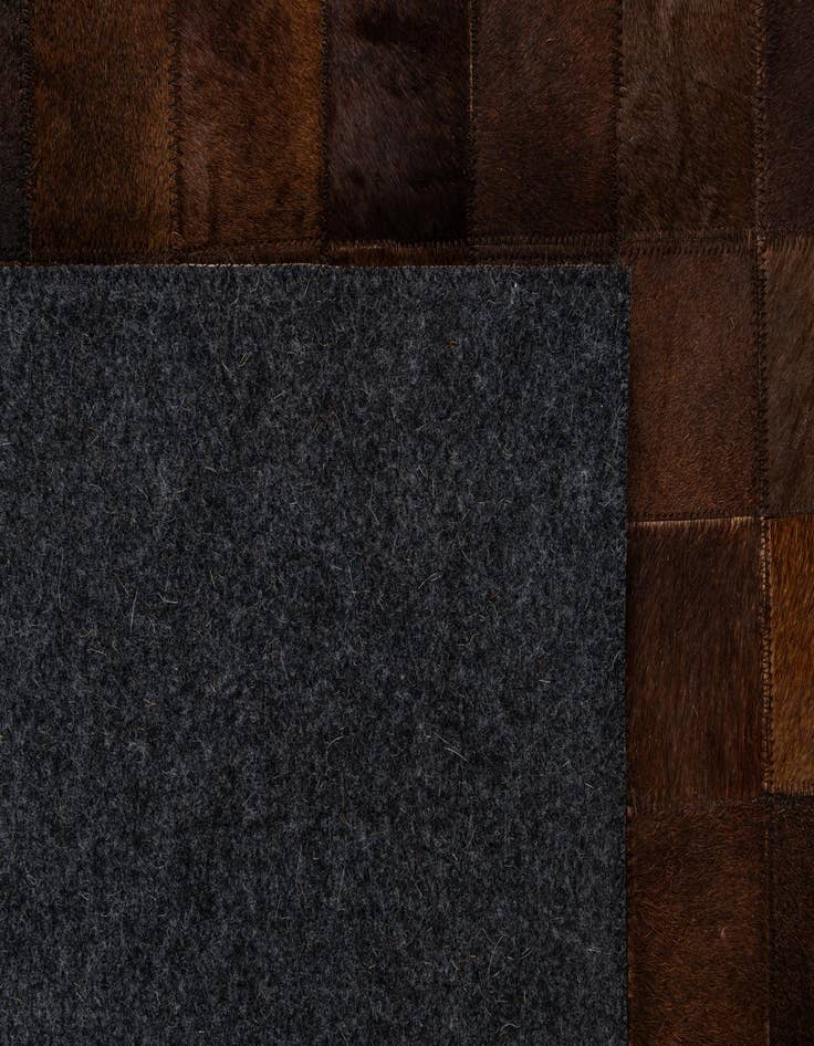 Detail image of 5' 2 x 8' Cowhide - Patchwork Rug