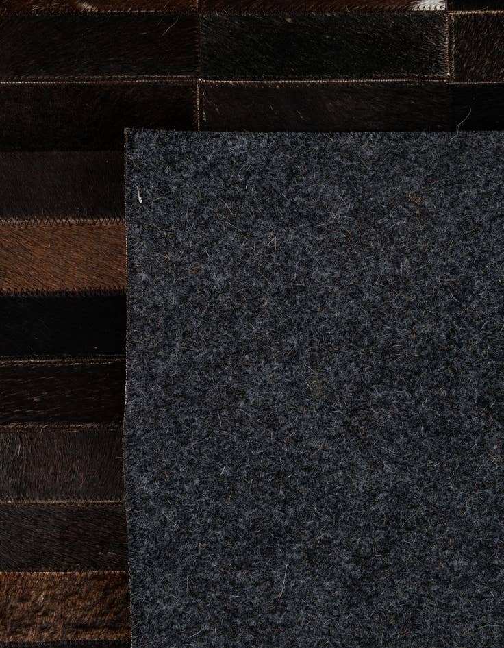 Detail image of 5' x 8' 1 Cowhide - Patchwork Rug