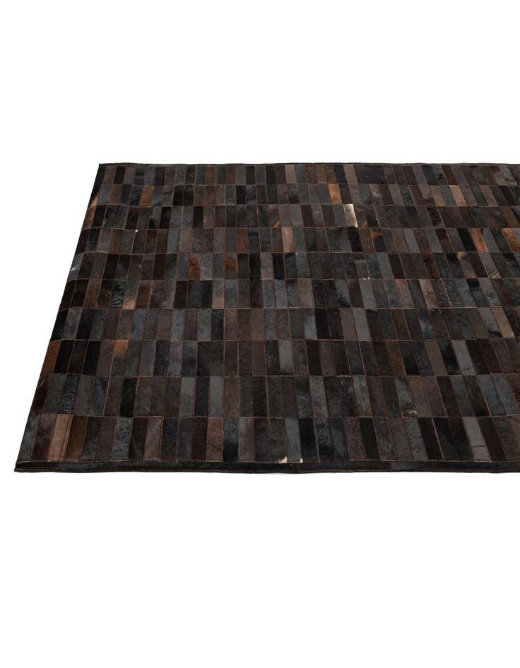 Detail image of 5' 1 x 8' Cowhide - Patchwork Rug