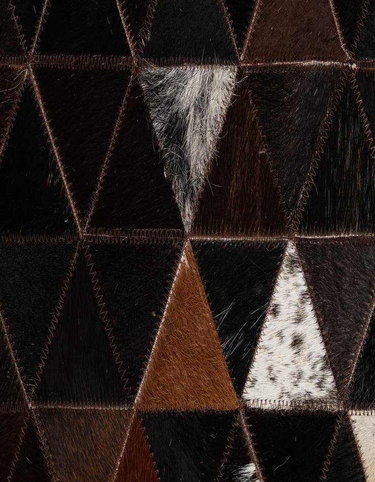 Detail image of 5' 1 x 8' 1 Cowhide - Patchwork Rug