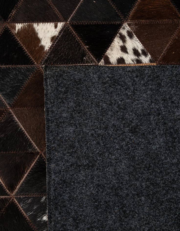 Detail image of 5' 1 x 8' 1 Cowhide - Patchwork Rug