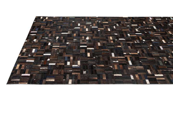 5' 1 x 8' Cowhide - Patchwork Rug