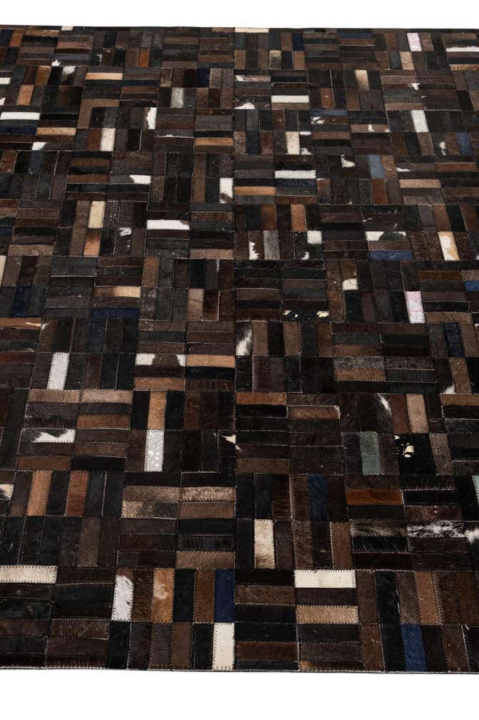 5' 1 x 8' Cowhide - Patchwork Rug