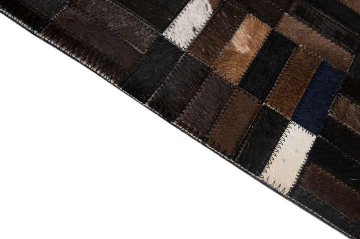 5' 1 x 8' Cowhide - Patchwork Rug