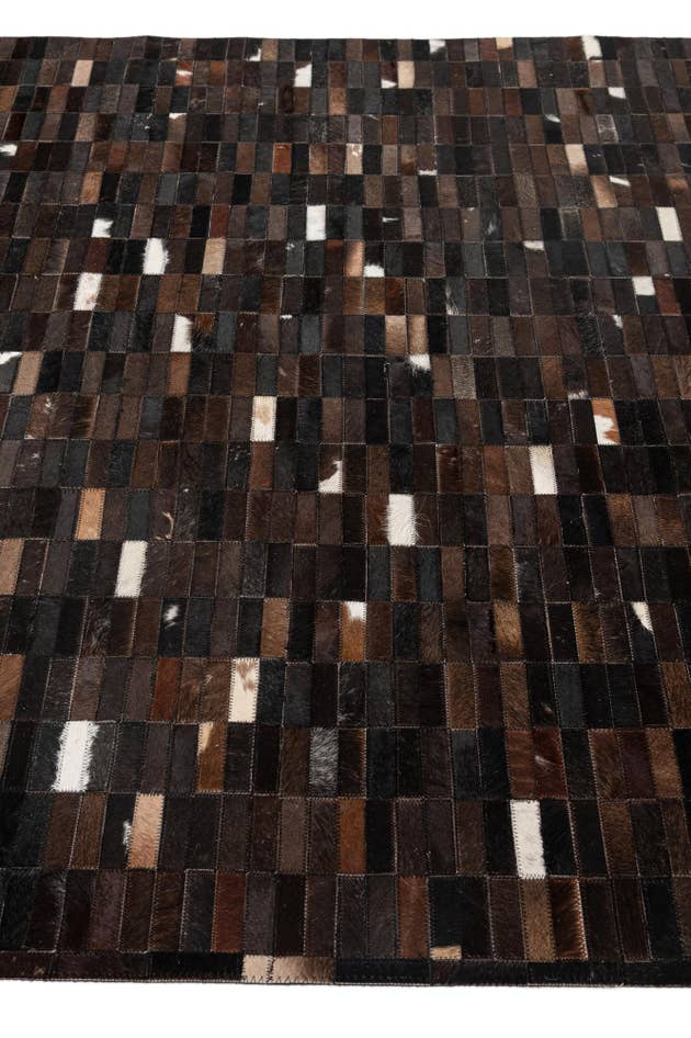 Detail image of 5' 2 x 7' 11 Cowhide - Patchwork Rug