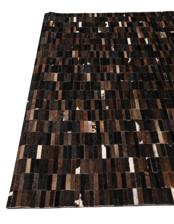 Detail image of 5' 2 x 8' Cowhide - Patchwork Rug