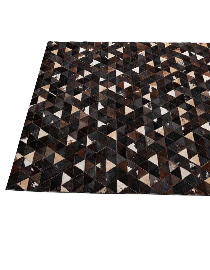 Detail image of 5' x 7' 11 Cowhide - Patchwork Rug