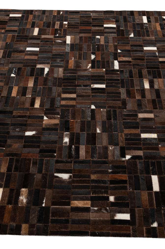5' 1 x 8' Cowhide - Patchwork Rug