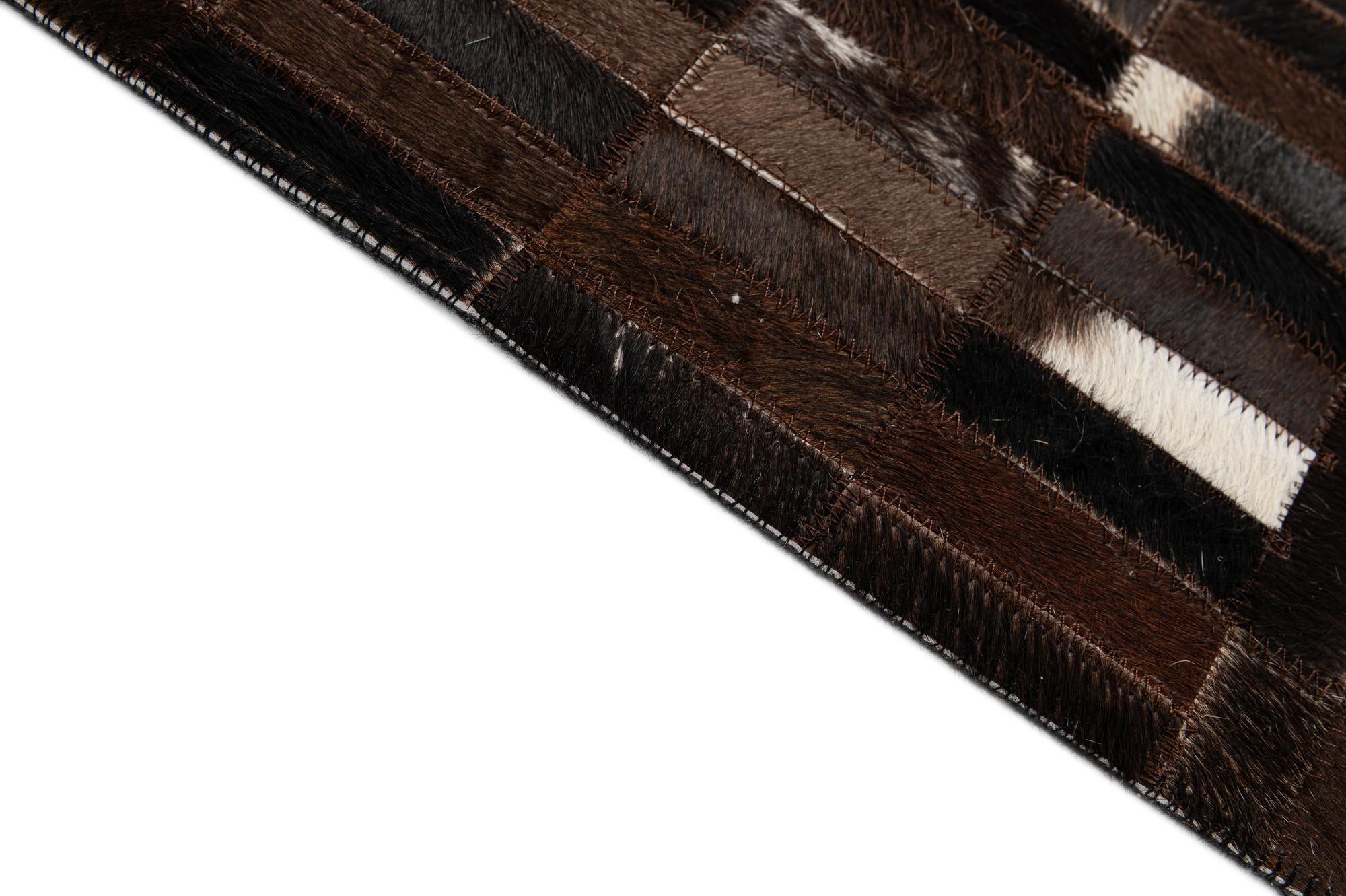 5' 1 x 8' Cowhide - Patchwork Rug