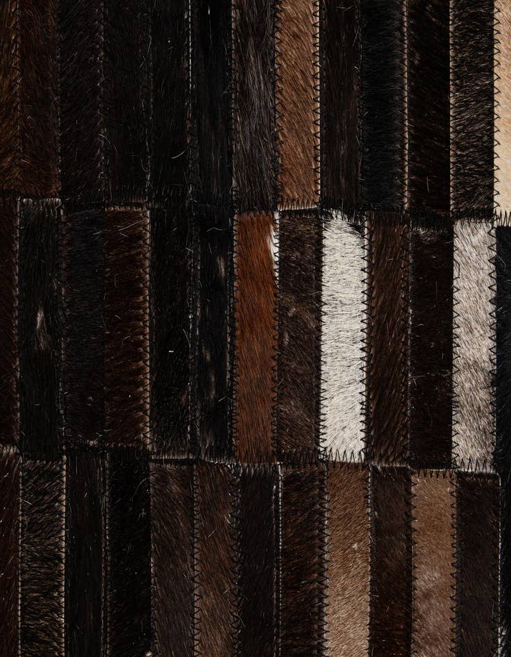 Detail image of 5' x 8' Cowhide - Patchwork Rug