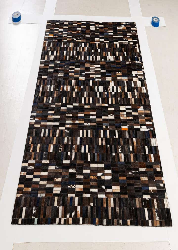 5' 1 x 8' Cowhide - Patchwork Rug
