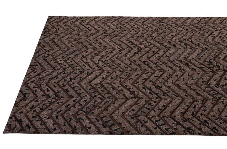 Detail image of 5' x 7' 8 Cowhide - Patchwork Rug