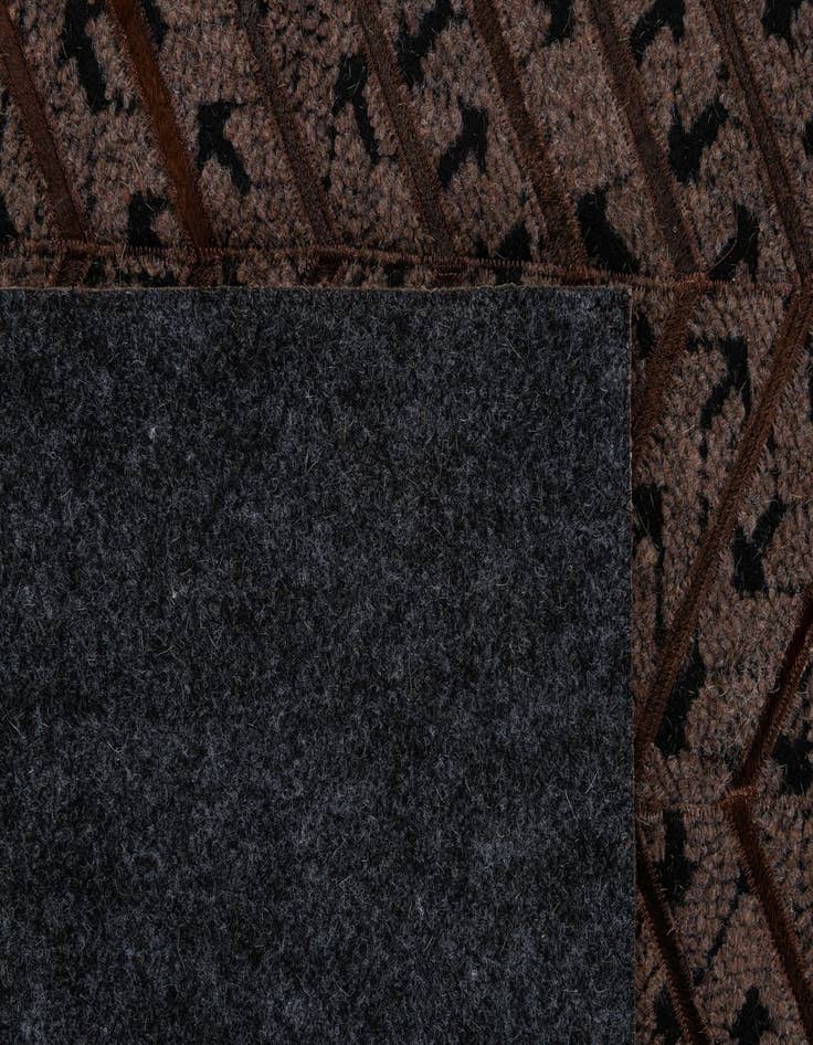 Detail image of 5' x 7' 8 Cowhide - Patchwork Rug