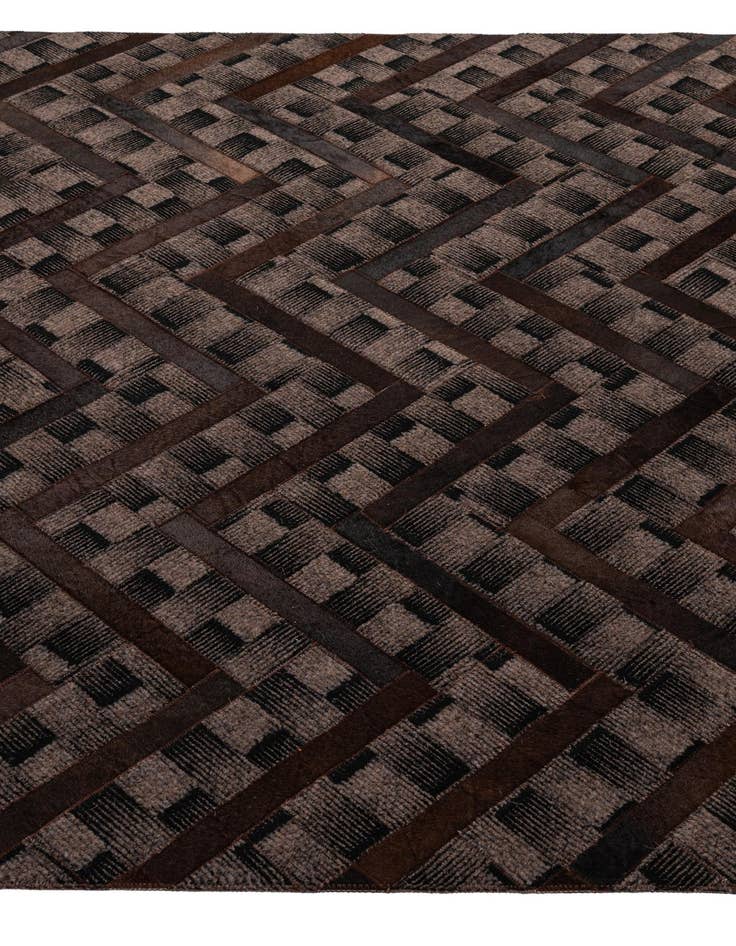 Detail image of 5' x 7' Cowhide - Patchwork Rug