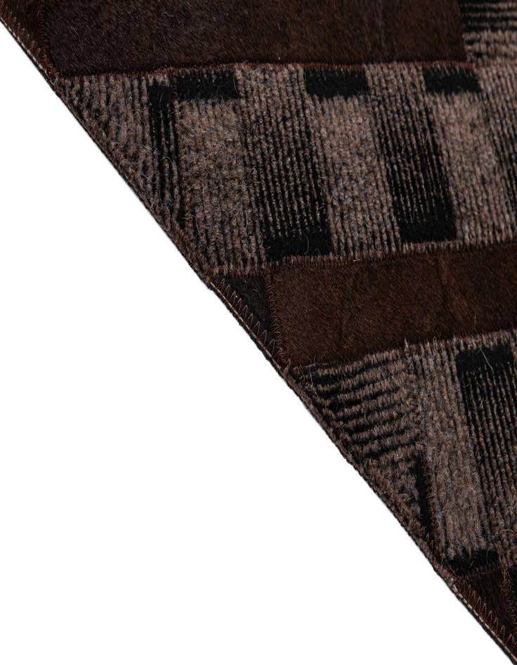 Detail image of 5' x 7' Cowhide - Patchwork Rug